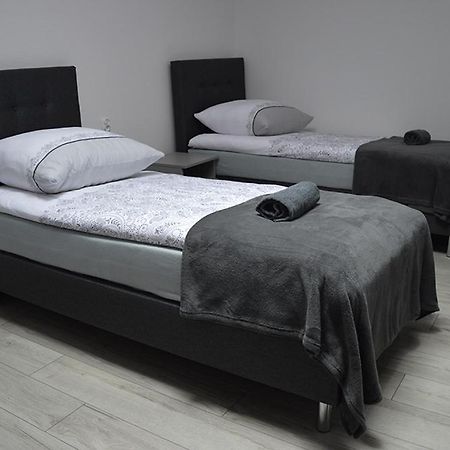 Hostel Adabet Кемпно Экстерьер фото